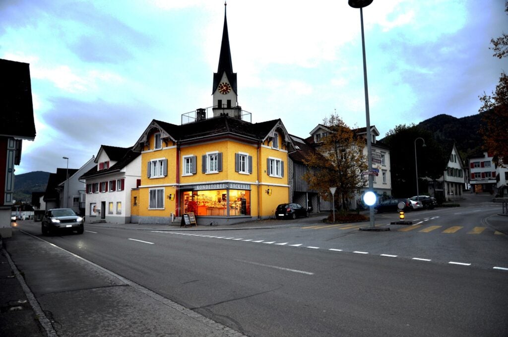 Laden von aussen mit Lage